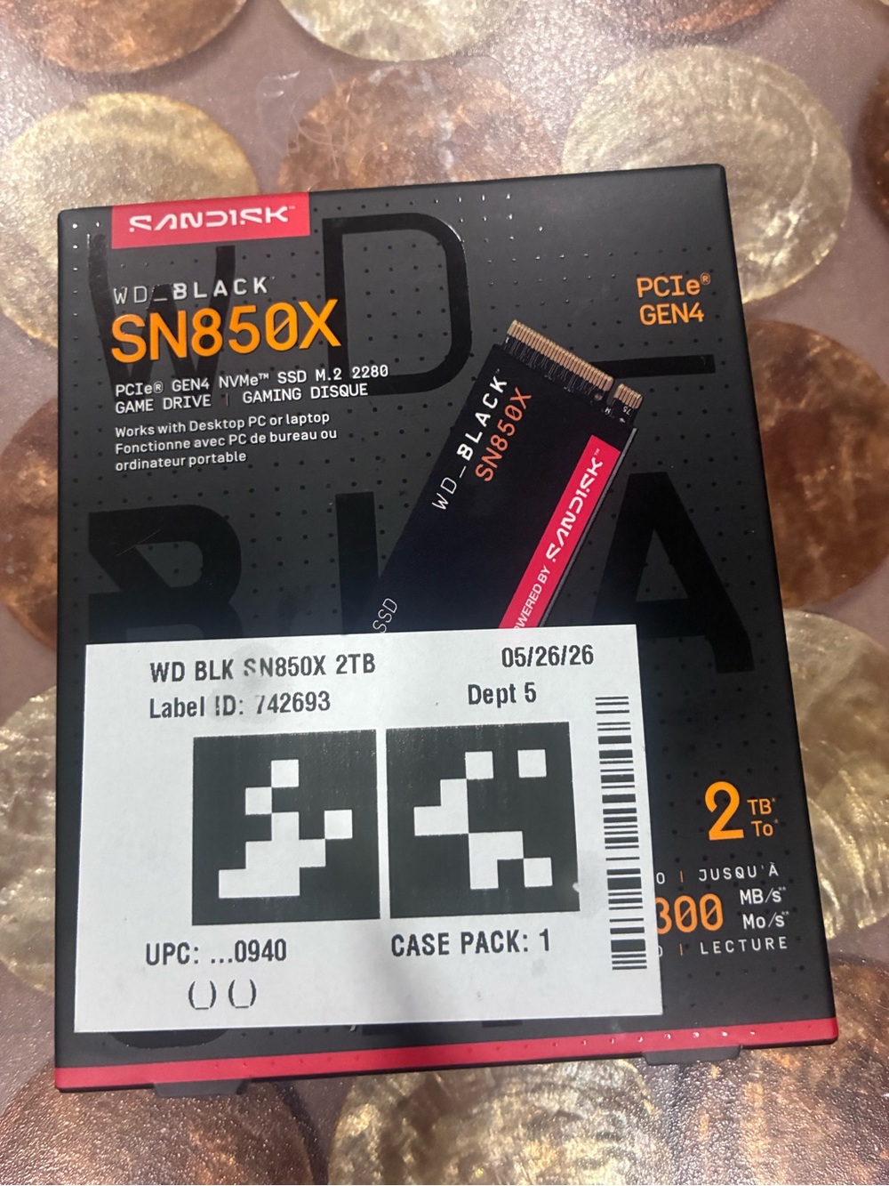 SanDisk WD_BLACK SN850X NVMe SSD - Black with Red Accent